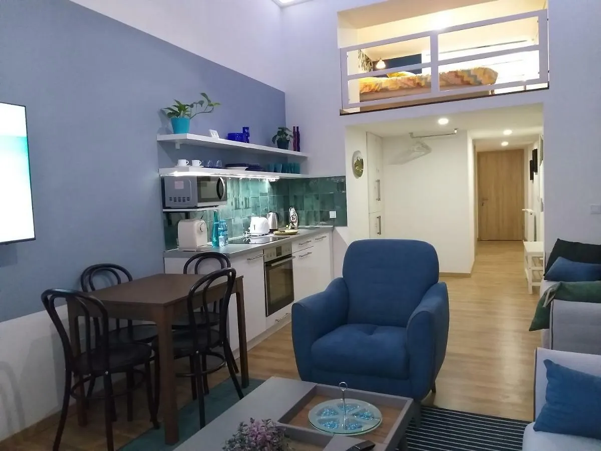 Tempo Life Apartman Budapešť 0*,